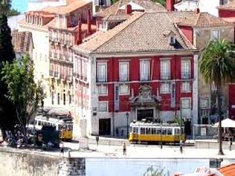 Apartment in a historical Place Lisbon