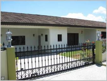 Rooms Furnish for rent in Arima Arima