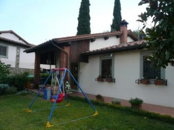 Country house with private land Florence