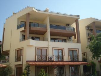 Penthouse with Sea View Kusadas�