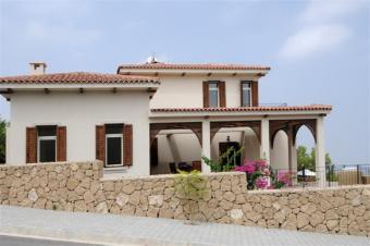 For Sale Villas in Kyrenia Kyrenia