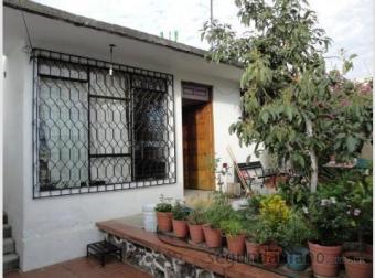 I am selling 2 houses together Cuernavaca