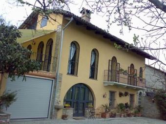 18th-Century Villa with pool Turin