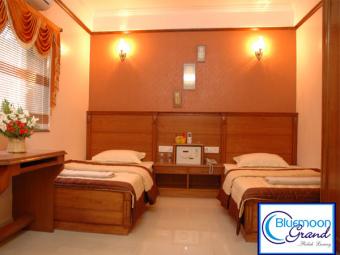 Compact Bluemoon Grand Bangalore
