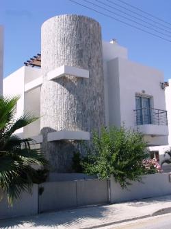 3 brm house in Holiday inn area Limassol