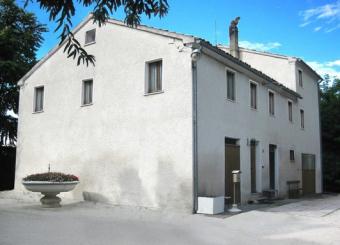 BIG HOUSE IN 10km BEACHES Ostra