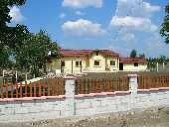 Pleasant village house Dobrich