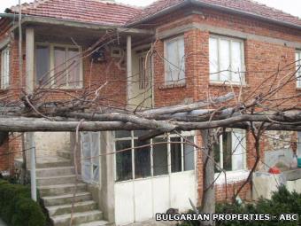 house in Elhovo area Elhovo Area