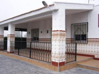 4 bedroom Country house + pool Alicante