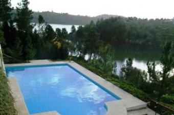 Fantastic Lake house Tomar