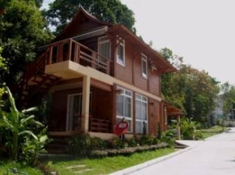 Indu Earth { Beach Chalets } Ko Samui