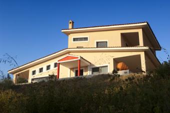 MARVELLOUS BEACHFRONT VILLA Beach Kotsikia