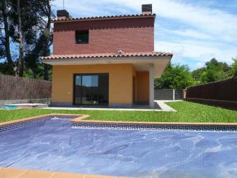 HOUSE FOR SALE Barcelona