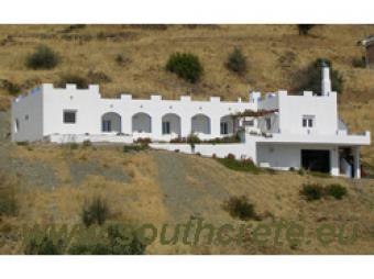 4 bedroomed furnished villa Melambes