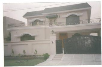 Luxurious Home DHA Phase IV Lahore