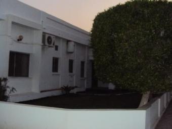 4rent compound villa Saar