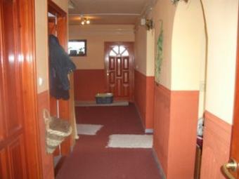 IN A FLOWERY VILLAGE HOUSE CsemŐ
