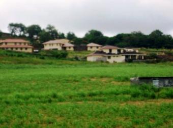 360.12 Toises / 32.41 perches Labourdonnais Hillside