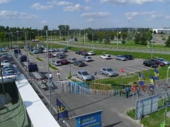 Aspahalted parking / retail area Budapest
