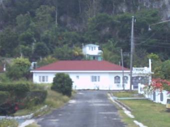 luxery villa plus pool+2aptmt North Coast St Mary
