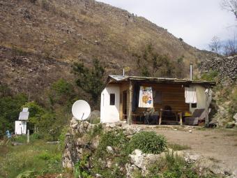 THREE NICE HOUSES IN MOUNTAINS Landeira