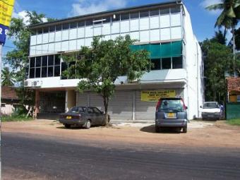 Commercial Building For Rent Thalawathugoda