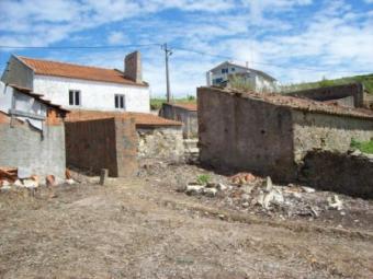 Old Farmers  House Nazar&eacute;