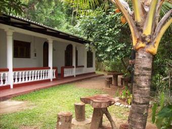 Holiday Bungalow with Estate Kandy