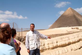 tour guide & egyptologist Giza
