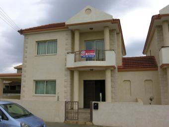 HOUSE FOR SALE IN YPSONAS Limassol