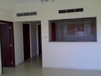 STUDIO FOR RENT IN ENGLAND CLUST Dubai