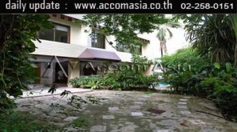 Rent/Sale:Single house withpool. Bangkok
