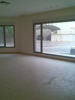 SURRA FLOOR BRAND NEW Janub As Surrah