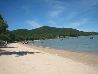 BEACHFRONT PROPERTY Pattaya