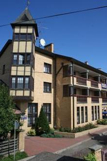 NICE HOTEL IN �EBA �eba