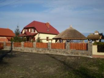 Modern family house Kiskunlach�za