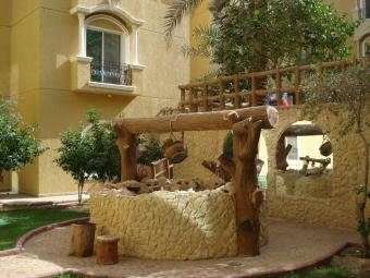 3 BR Apt , 2 minutes walking to Salwa