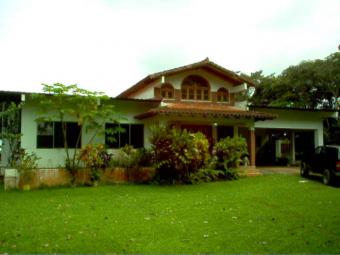 Beatiful Spanish Style Home Panama City