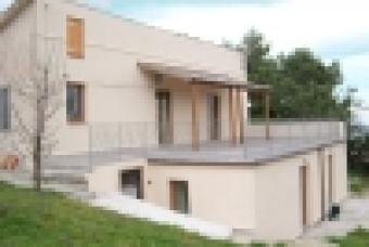 5143-Single house/stunning views Pietranico