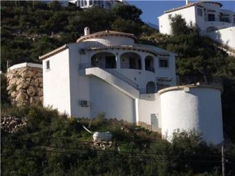 A 4 bedroom quality villa Pego