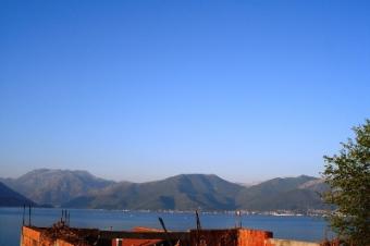 Unfinished house with sea view Tivat
