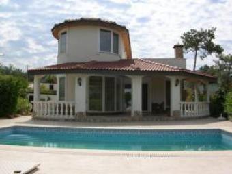 Superb mountain & sea view villa Alanya