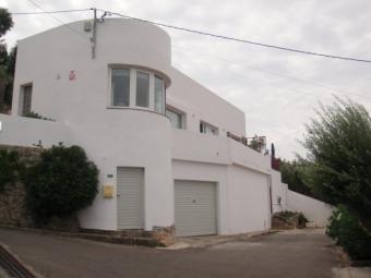 Chalet individual. Vista al mar. Roses