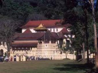 House for sale in Kandy Landy