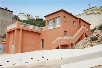 New villa with pool Sanet Y Negrals