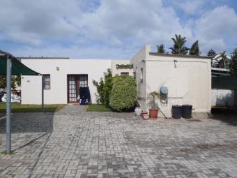 2 bedroom garden cottage to rent Port Elizabeth