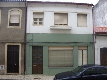 House in Old part of town Rua Dr Pires De Carvalho 59, Lous�