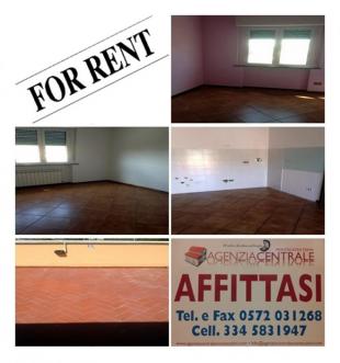Unfurnished apartment for rent Pescia