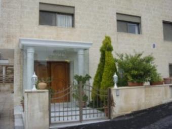 Duplex apartment , ground floor Amman