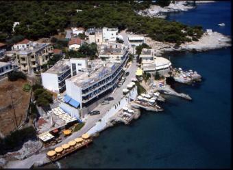 seafront hotel Athens